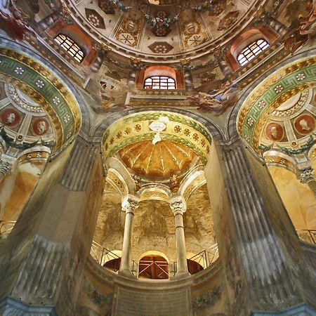 XVIII Century Palazzo 拉文纳 外观 照片