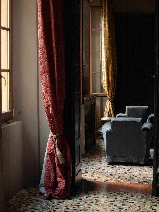 XVIII Century Palazzo 拉文纳 外观 照片